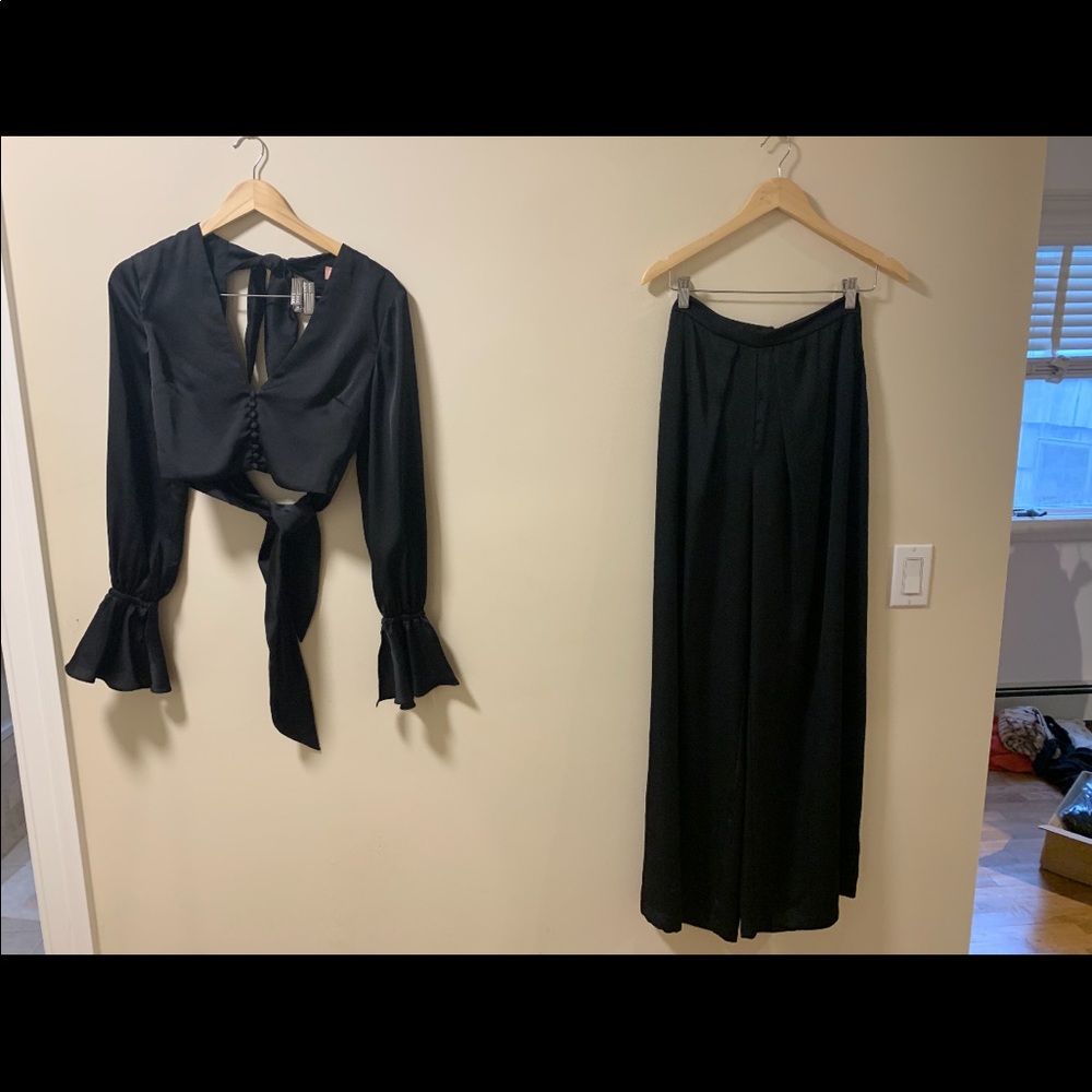 2 peace satin pant outfit black size medium
